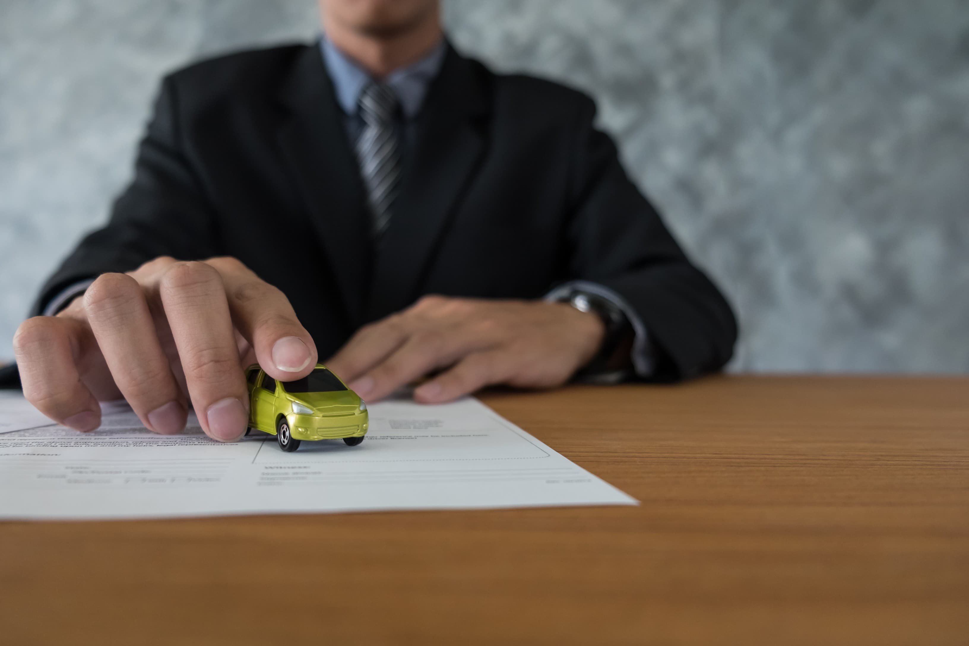 How can a car insurance lawyer help you in Kerala? 
